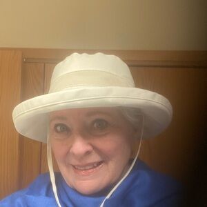 Never worn ventilated sun hat